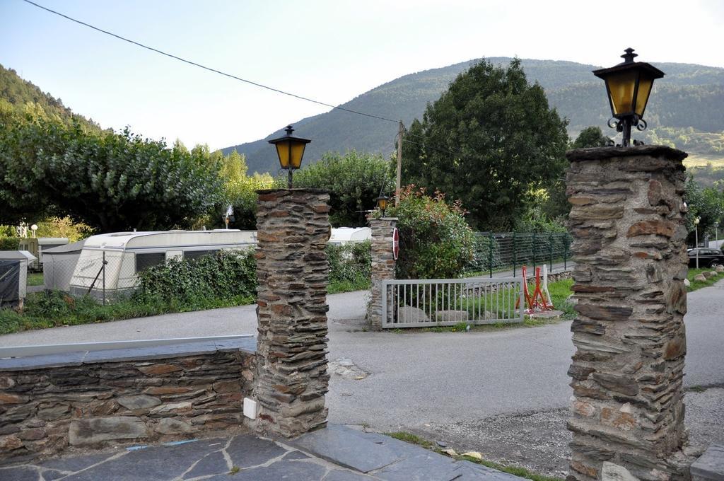 Frontera Bungalow Park Farga de Moles Esterno foto